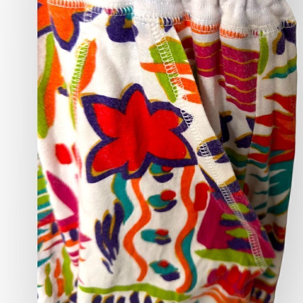 BG Basics White, bright colors white, red, green, orange Shorts Romper Size M - Picture 2 of 6